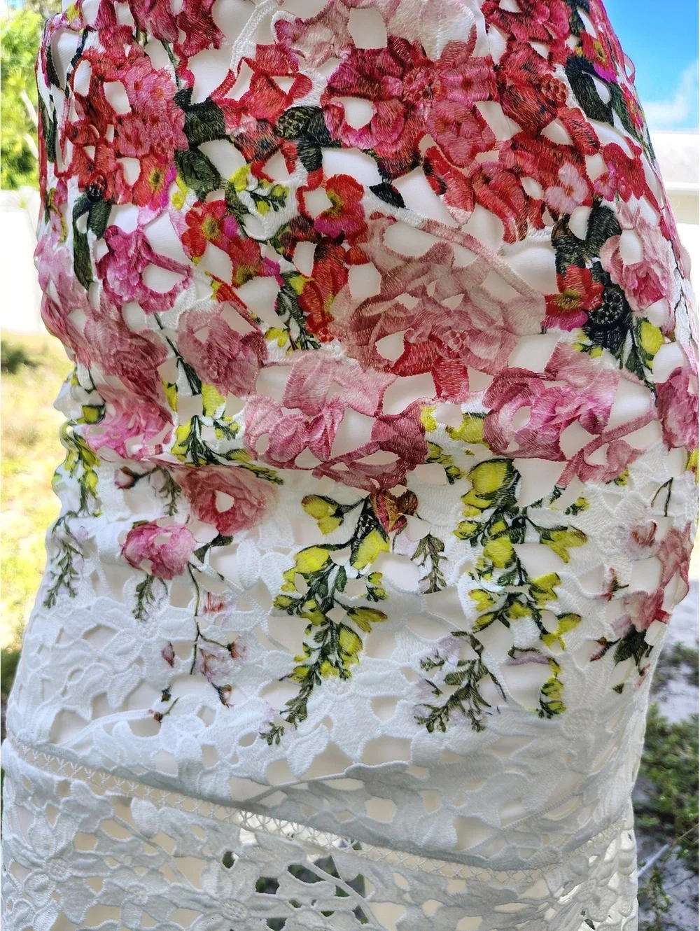 Antonio Melani Women's Pencil Floral Skirt Size 4